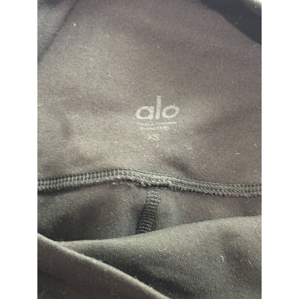 ALO Yoga 5" Airbrush High Waist Biker Shorts in Black - Picture 6 of 6